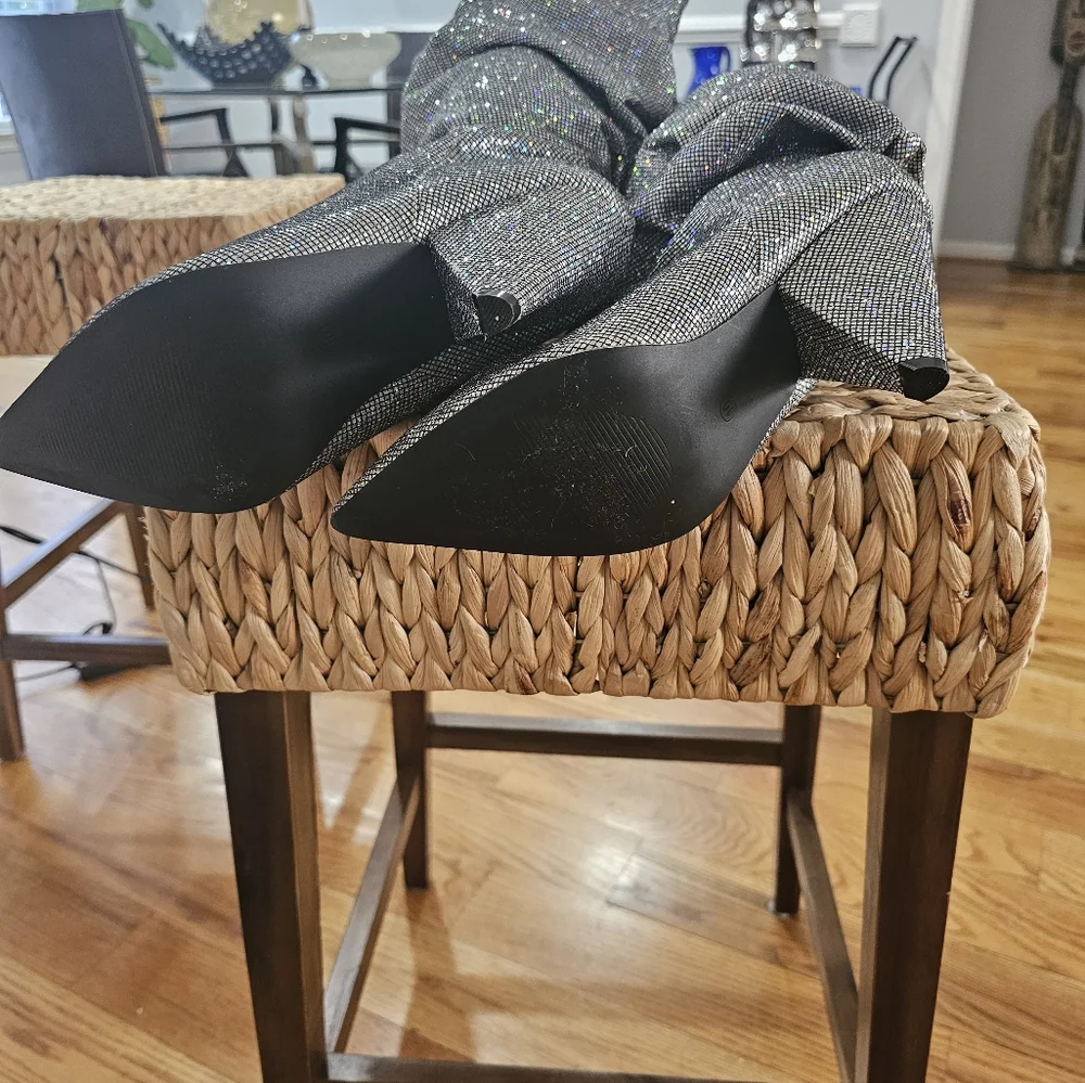 Cape Robbin Silver boots - Picture 3 of 5